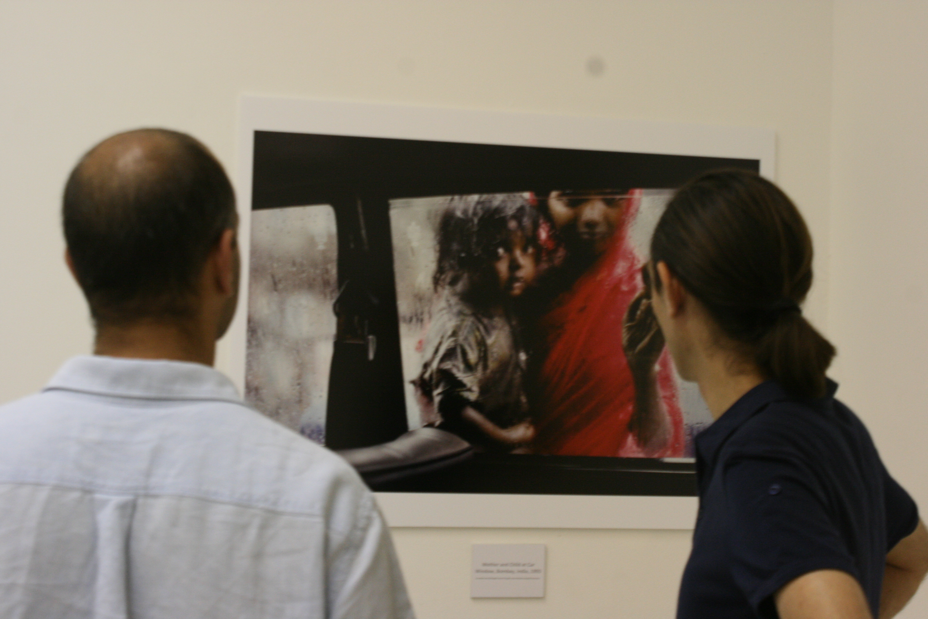 Silent dialogue at the exhibition Image
